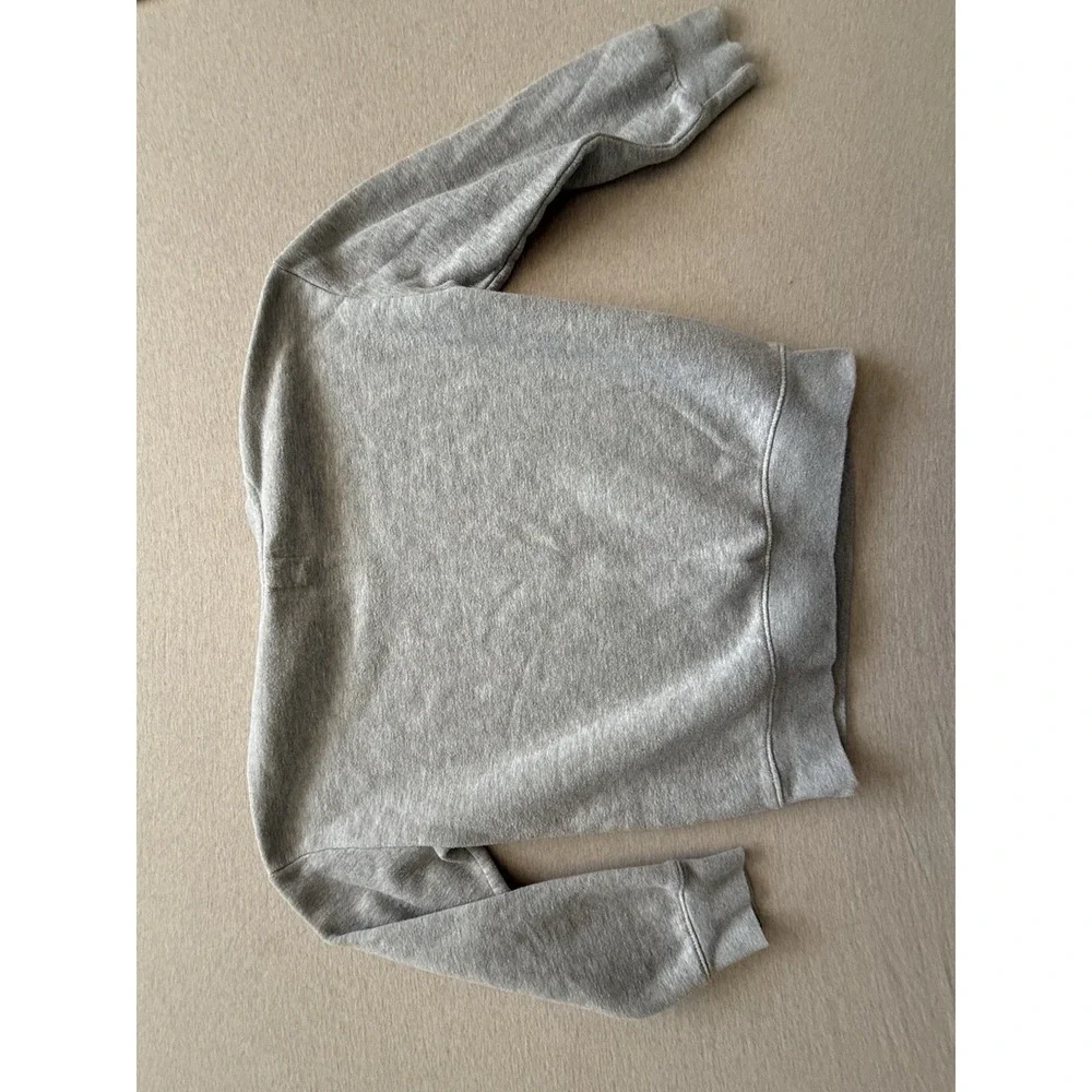 Gap Kids Snoopy Christmas Gray Sweater Pull Over